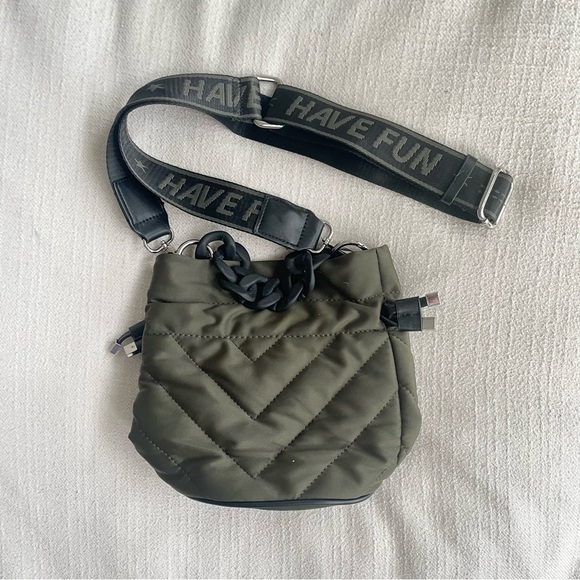 Zara Quilted Big Chain Nylon Bucket Bag | Olive Green - Picture 2 of 3